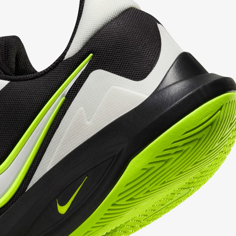 Nike Precision VI Basketball Shoe